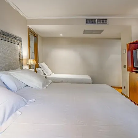 Roc Blanc & Hotel