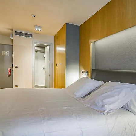 Roc Blanc & 4* Andorra la Vella