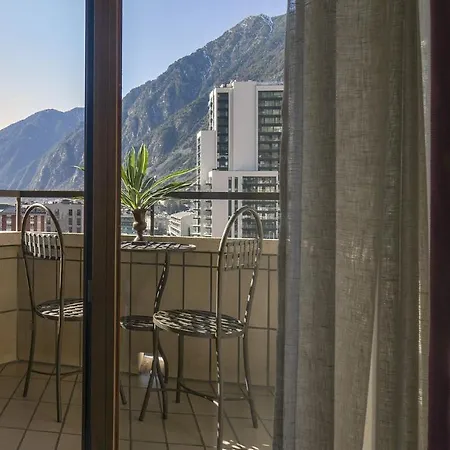 Roc Blanc & Hotel 4*